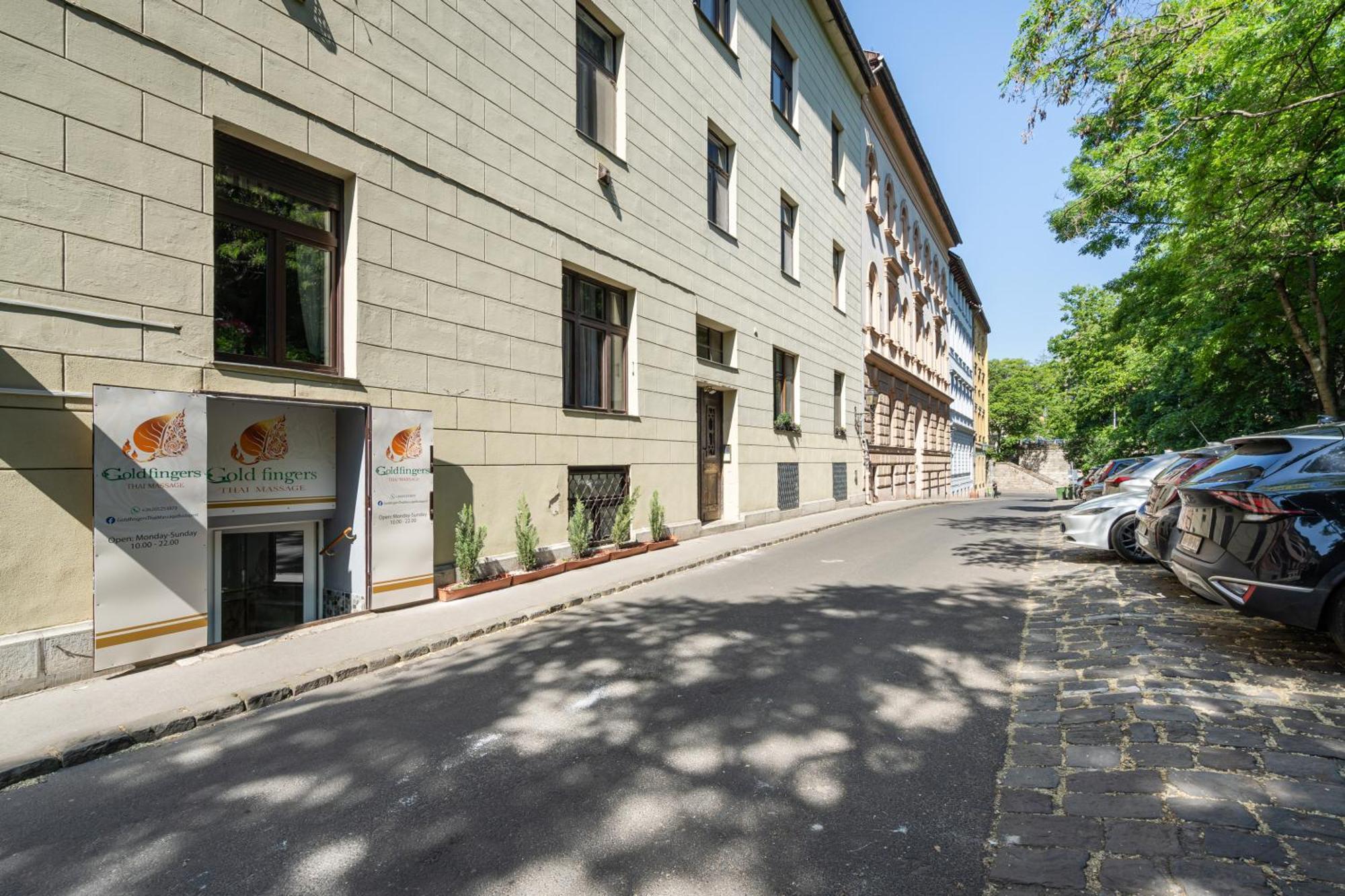 Castle Chainbridge Apartment Budapest Exteriör bild